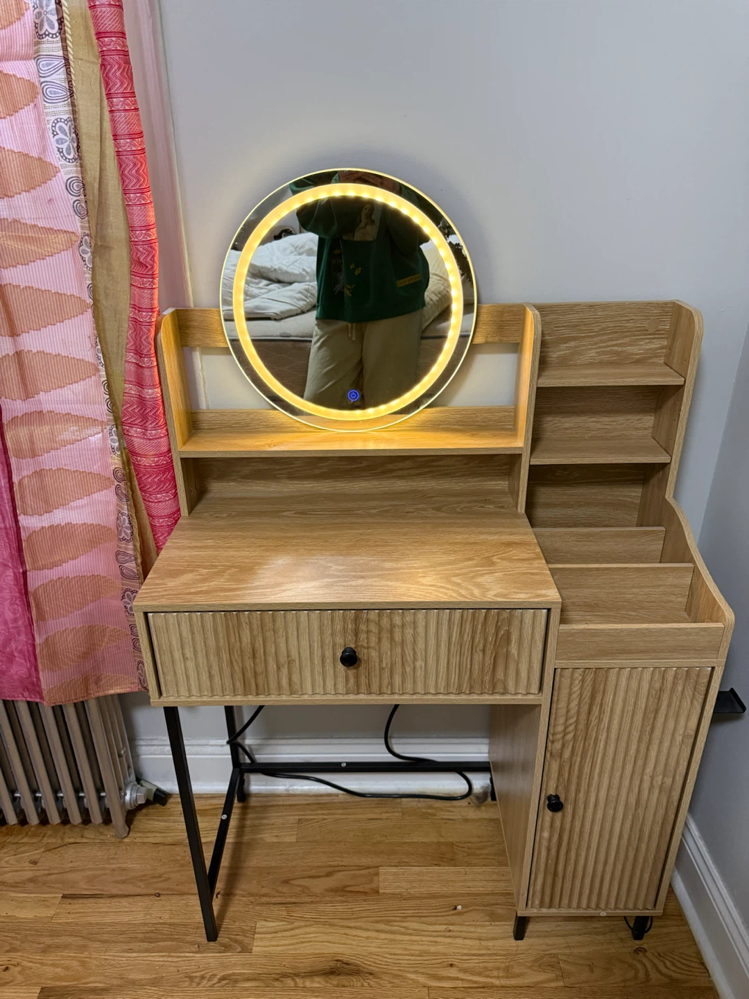 Vanity desk with lighted mirror