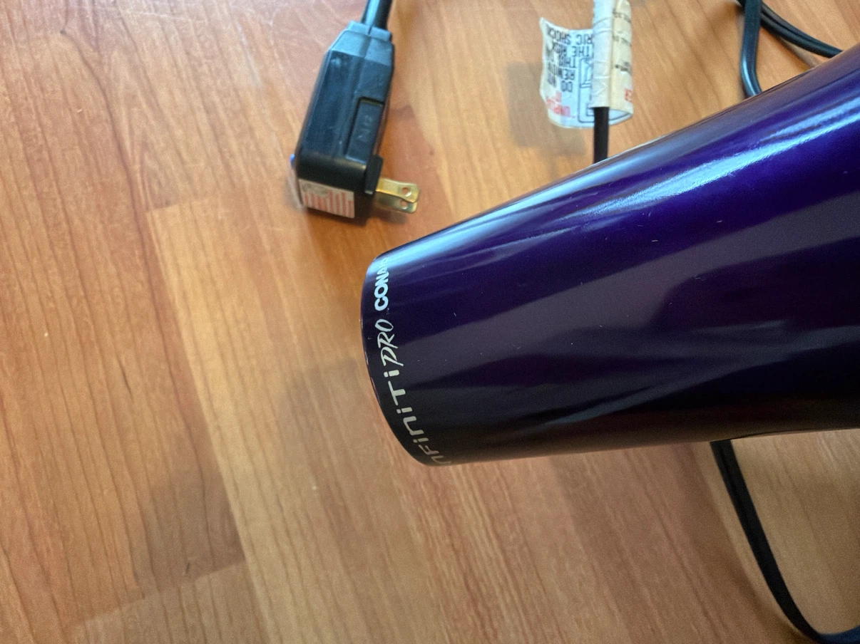 Conair Infiniti Pro Hair Dryer - photo 3