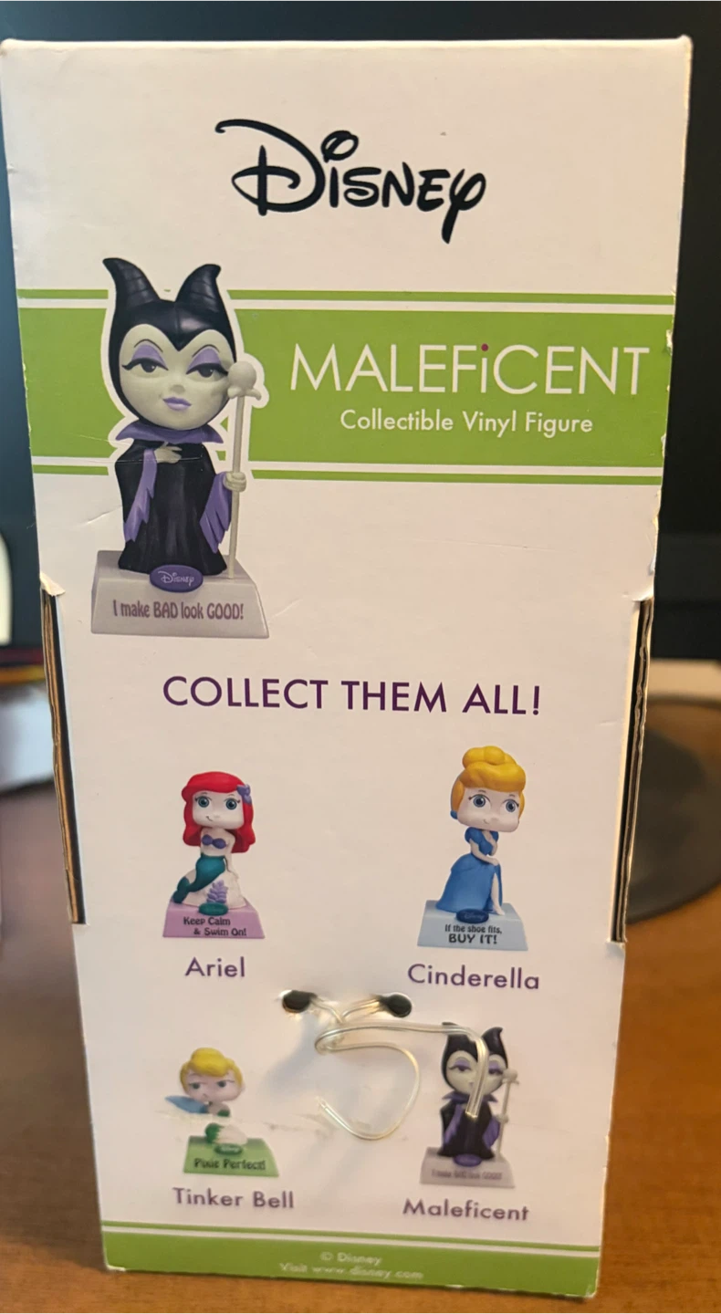 Disney’s Maleficent Collectable Vinyl Figure - photo 3