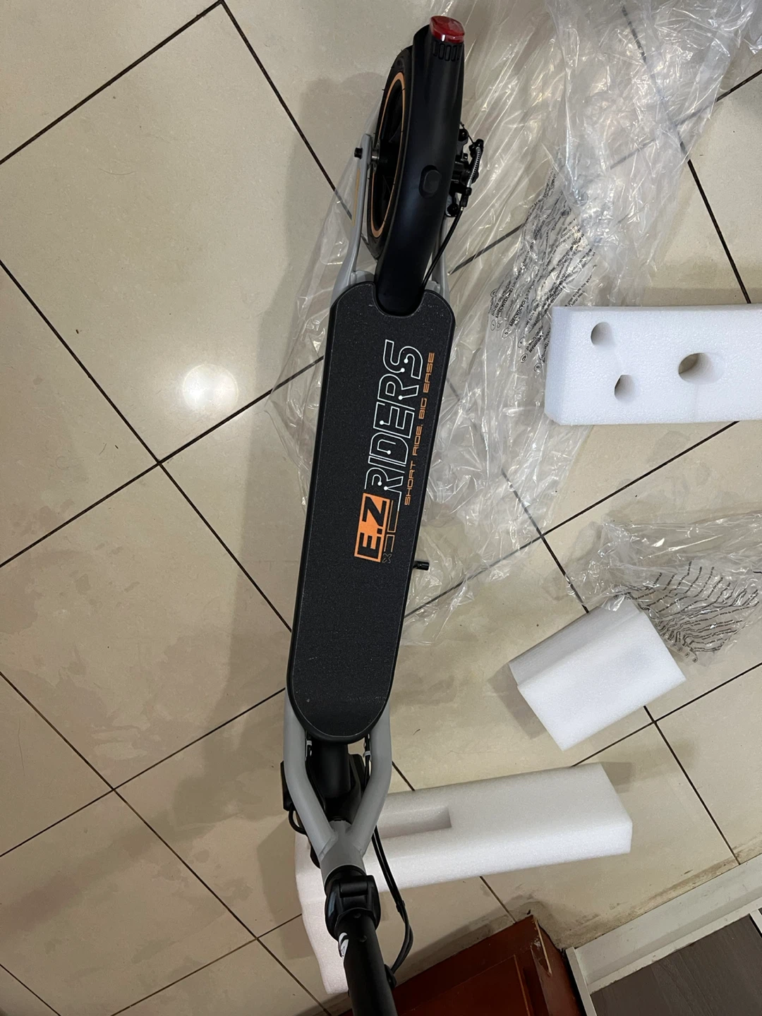 E-Z Riders Electric Scooter - photo 3