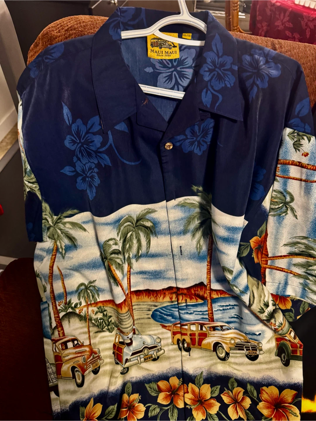 Men’s Hawaii Dress Shirts and Vegas Gambling Shirt. XL