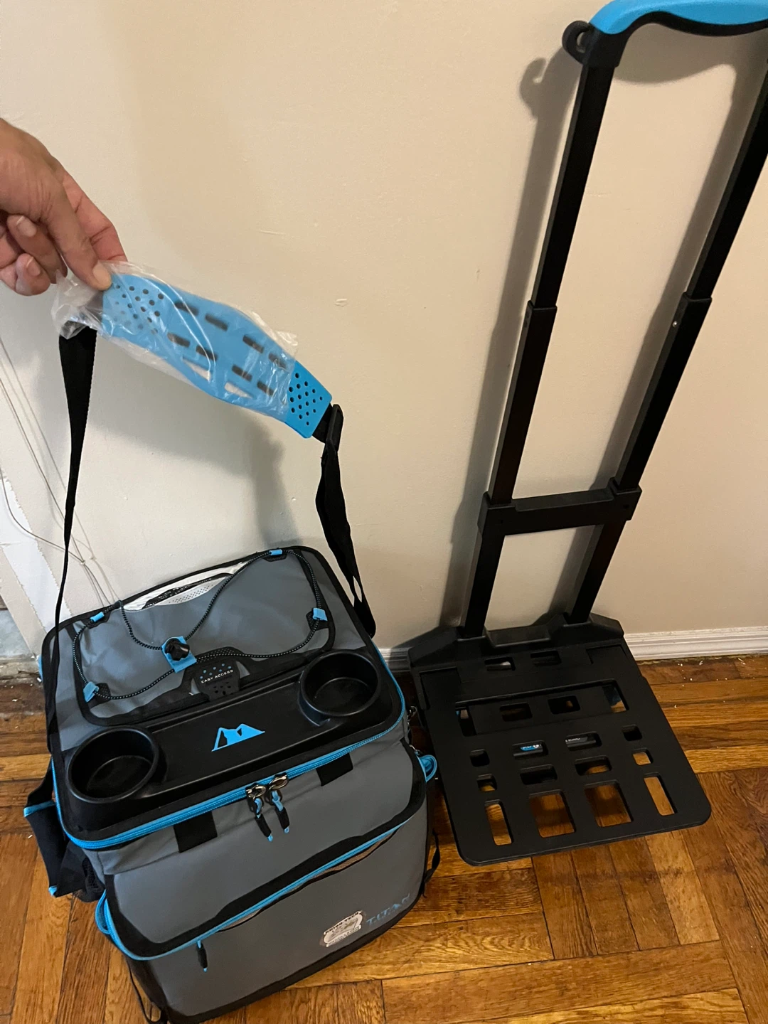Titan Rolling Cooler - photo 4