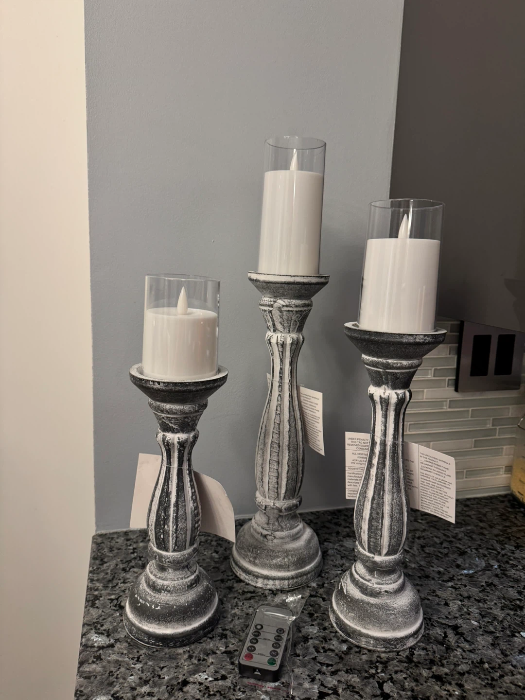 Set of 3 LED Candle Holders with Remote - photo 2