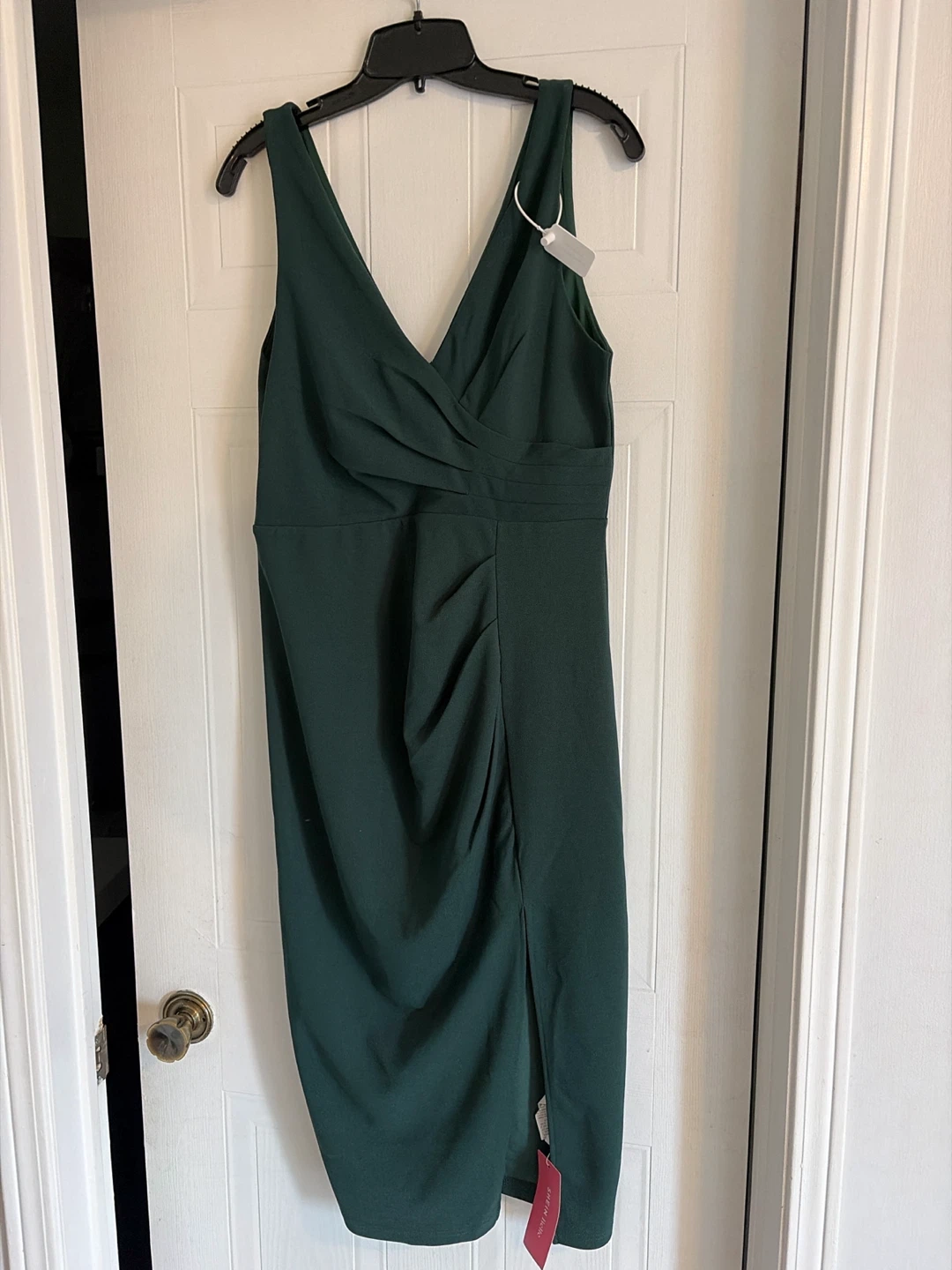 Dark Green Sleeveless Dress