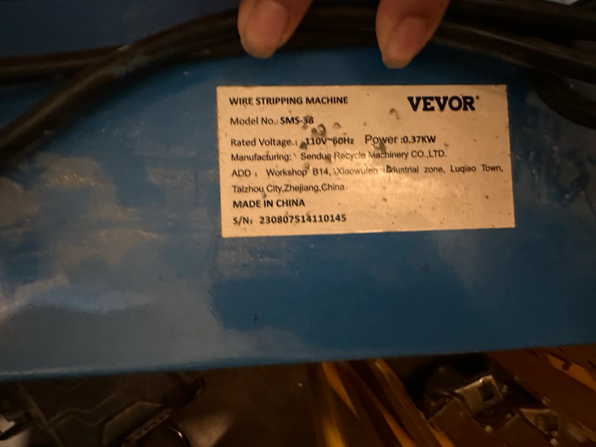 VEVOR SMS-38 Wire Stripping Machine - photo 2