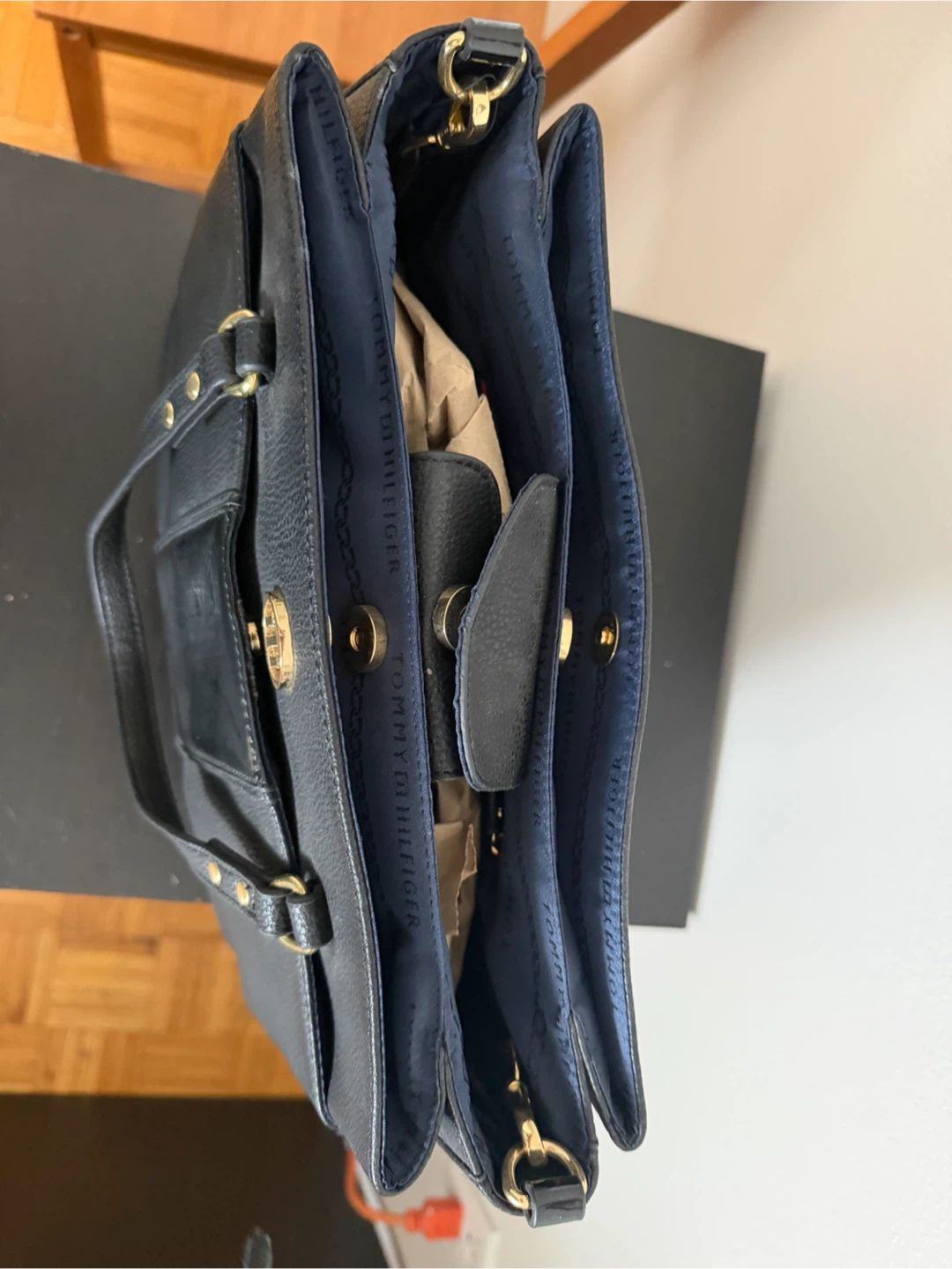 Tommy Hilfiger Black Tote Bag - photo 3