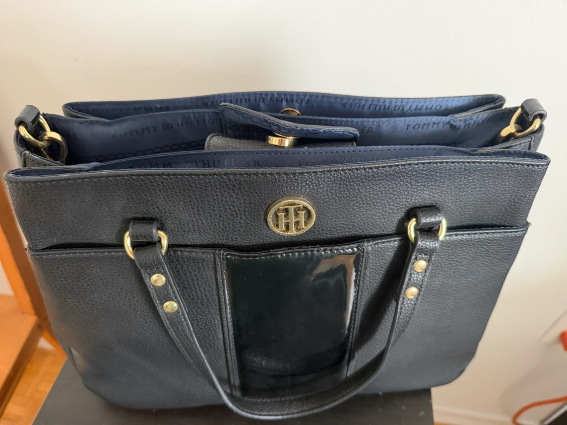 Tommy Hilfiger Black Tote Bag - photo 4