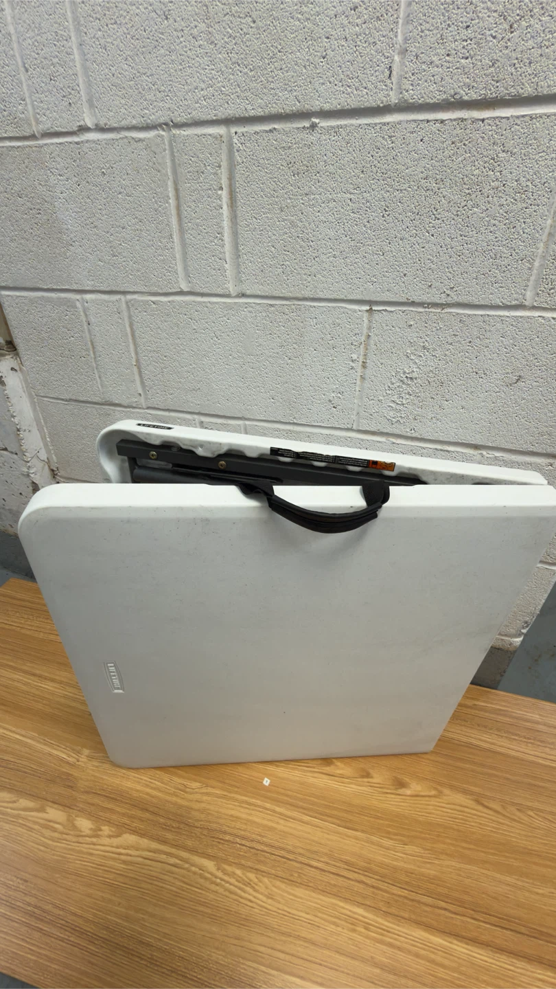 Lifetime Portable Folding Table - photo 2