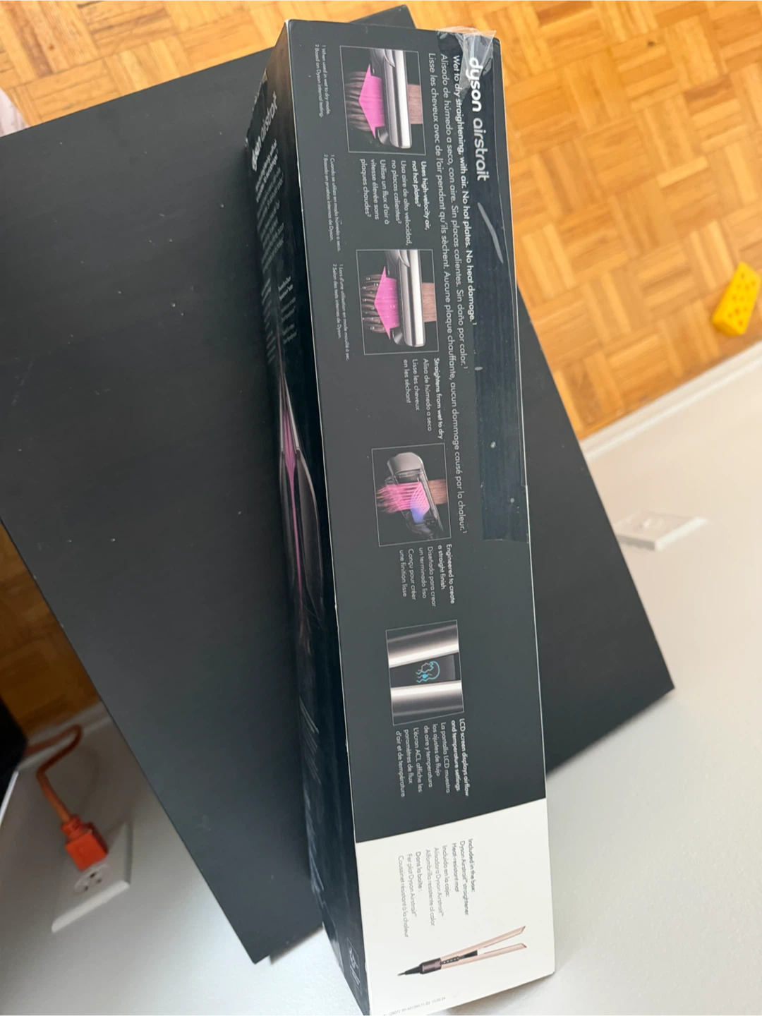 Dyson Airstrait Straightener - photo 4