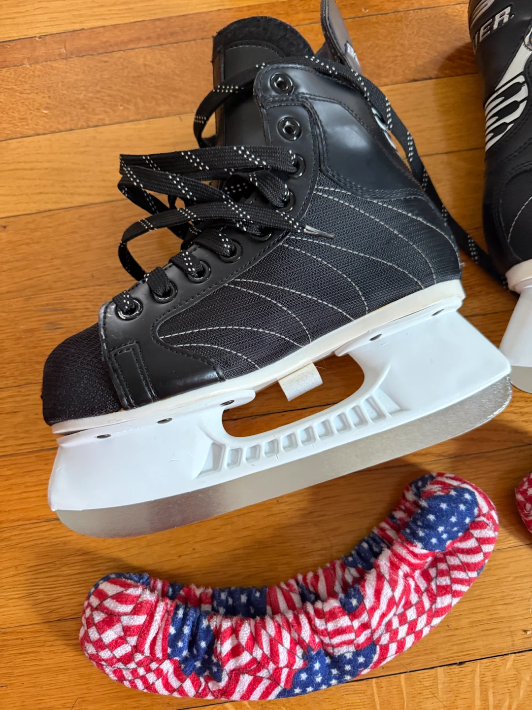 Bauer Hockey Skates - photo 4