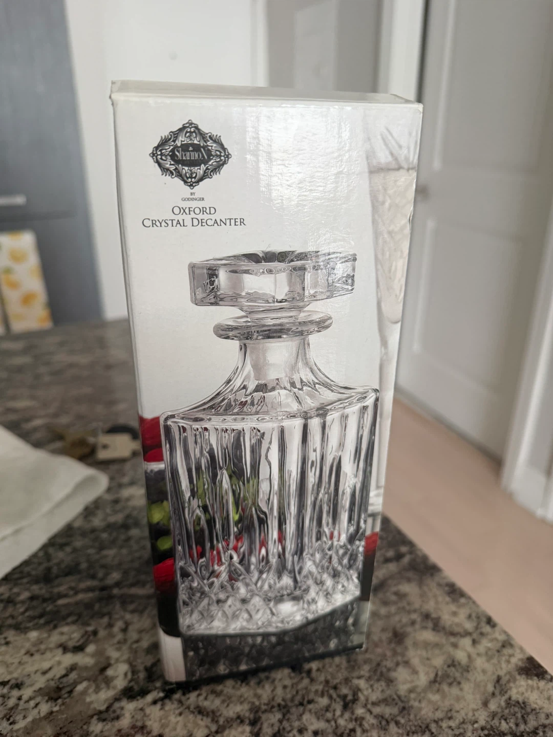 Oxford Crystal Whiskey Decanter with Stopper – Brand New