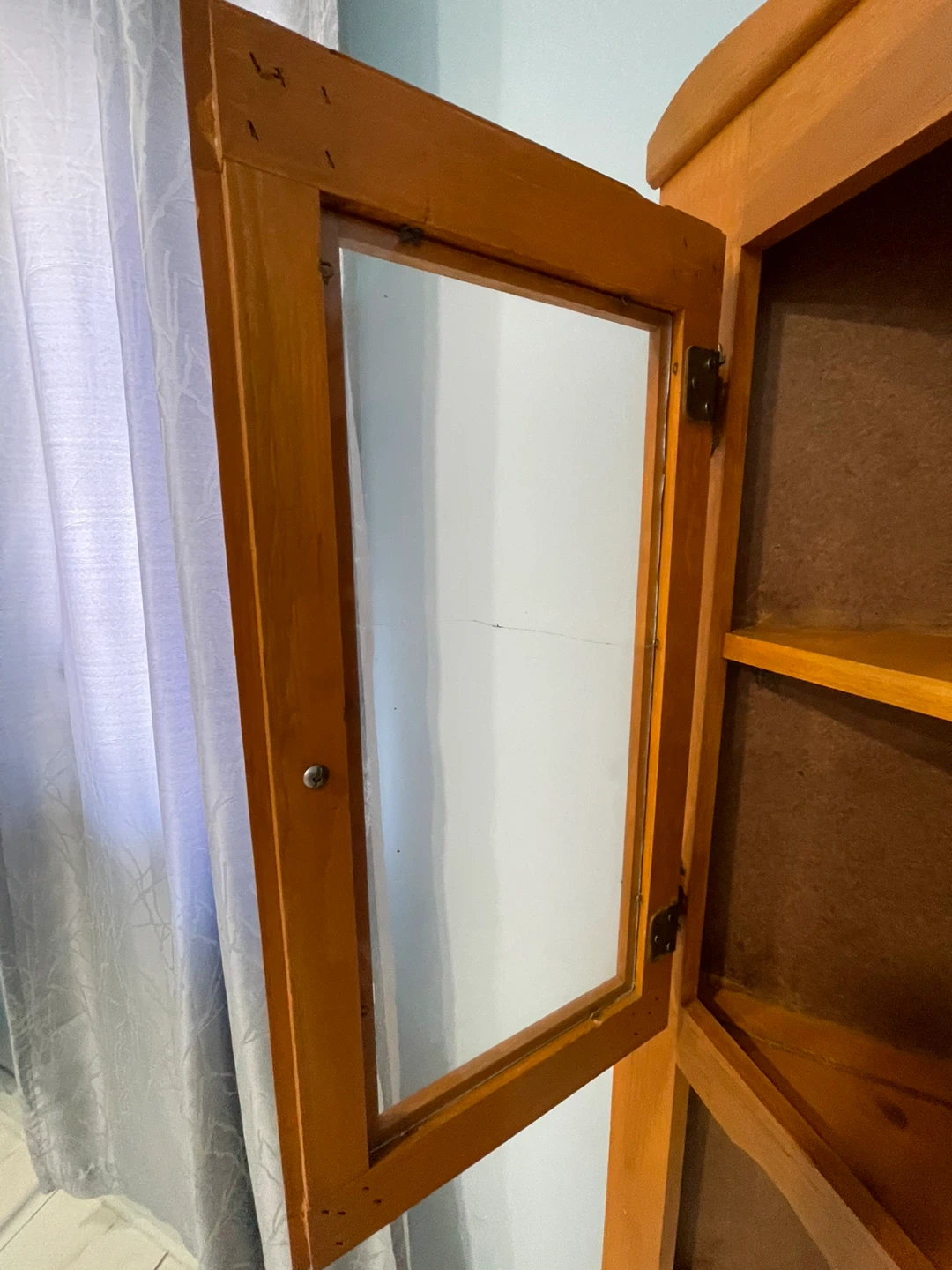 Solid Wood Corner Display Cabinet - photo 2