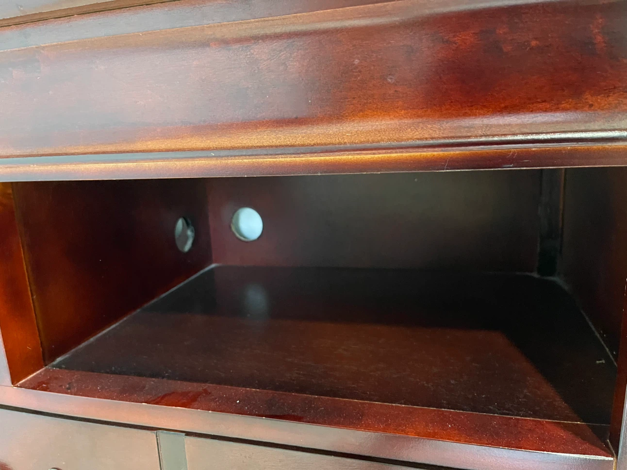 Dark wood media console dresser - photo 4
