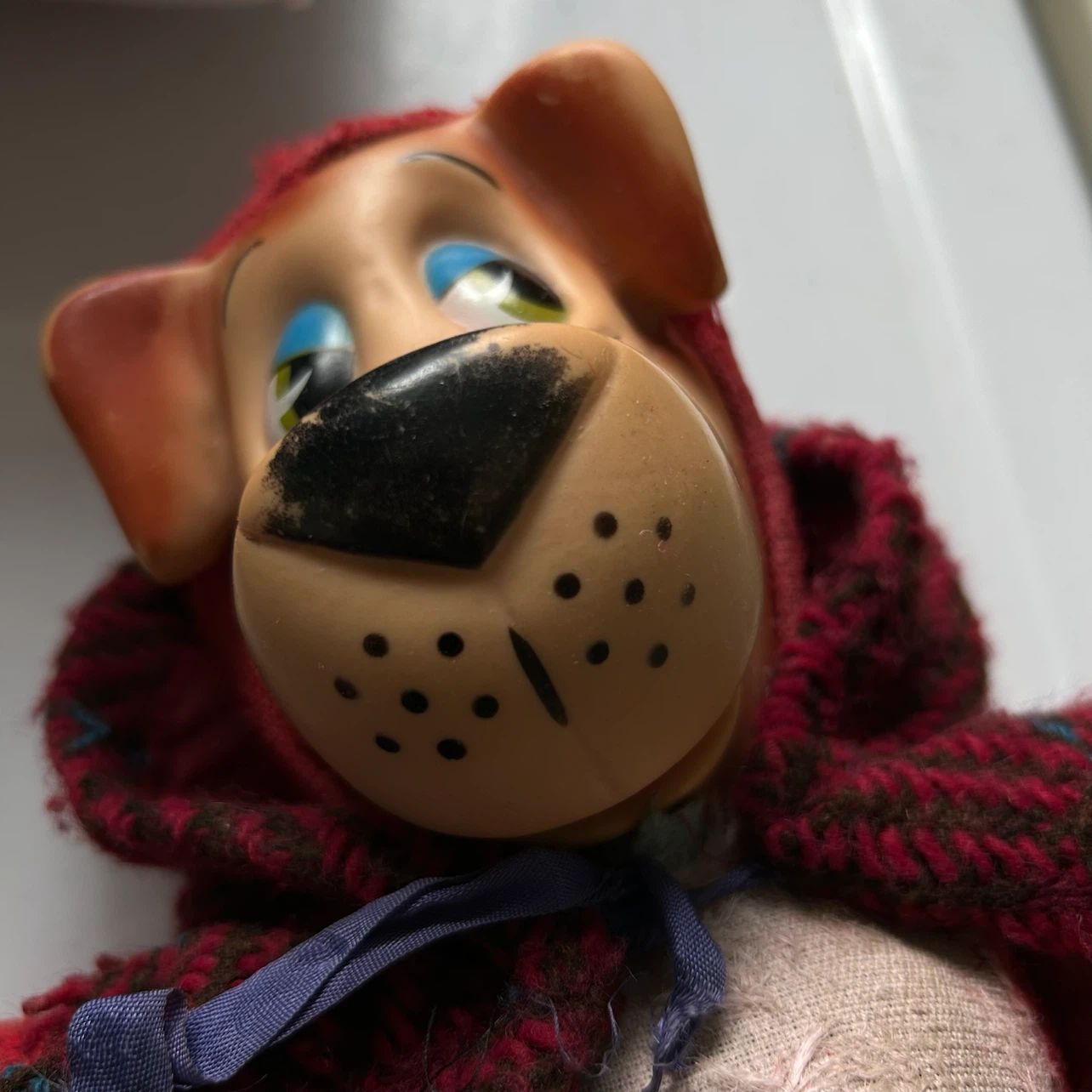 Vintage Hanna-Barbera Huckleberry Hound Plush Toy