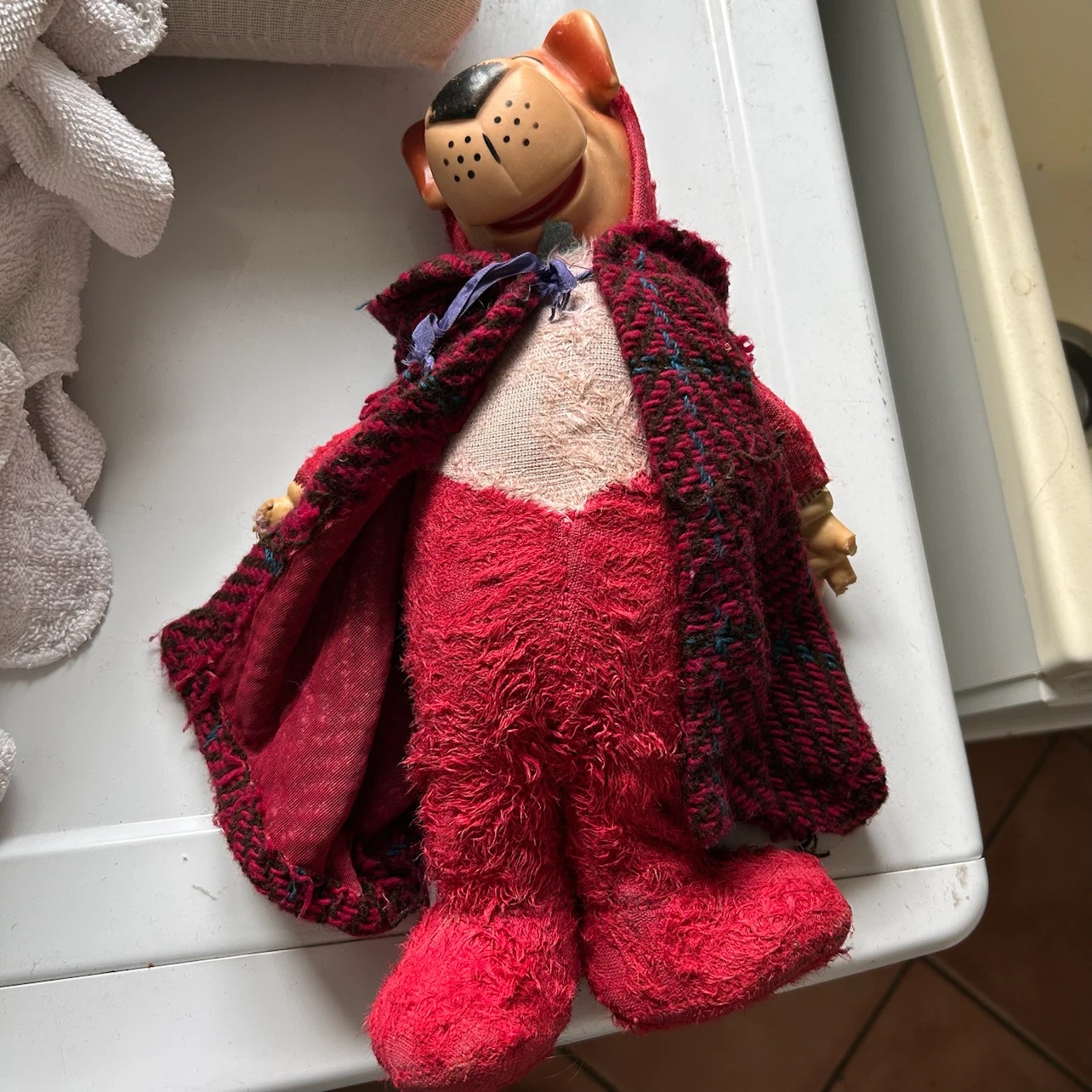 Vintage Hanna-Barbera Huckleberry Hound Plush Toy - photo 2
