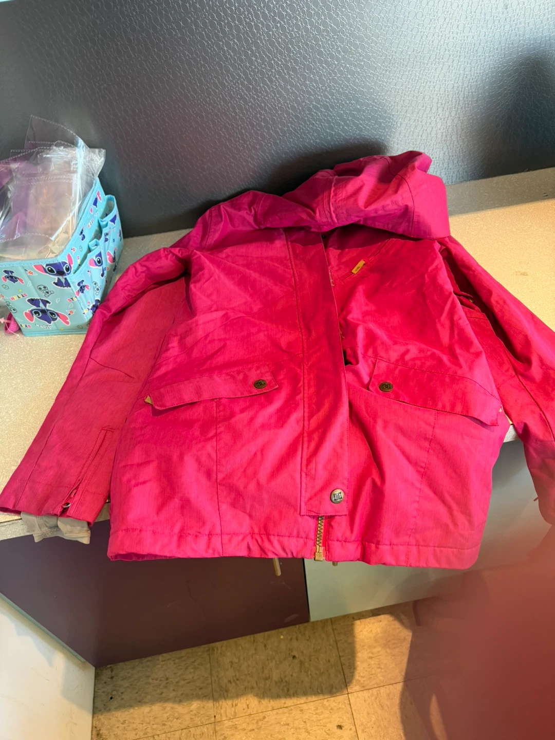 DC Shoes Women's Pink Waterproof Jacket