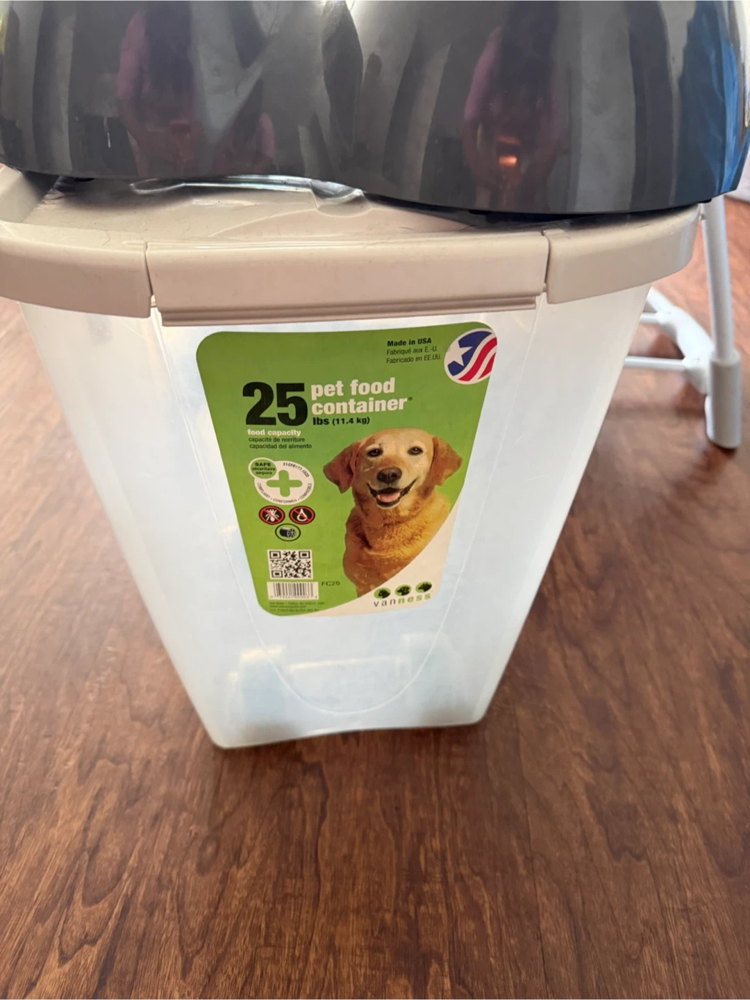 Vanness 25 lb Pet Food Container - photo 2