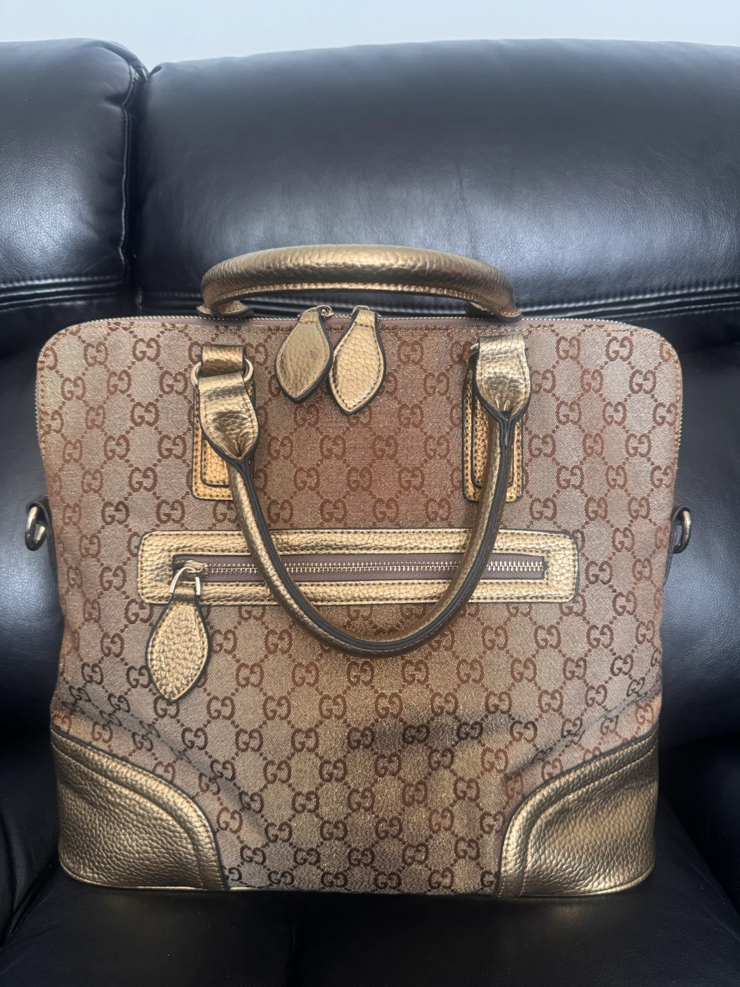 Gucci GG Canvas Tote Bag - photo 2