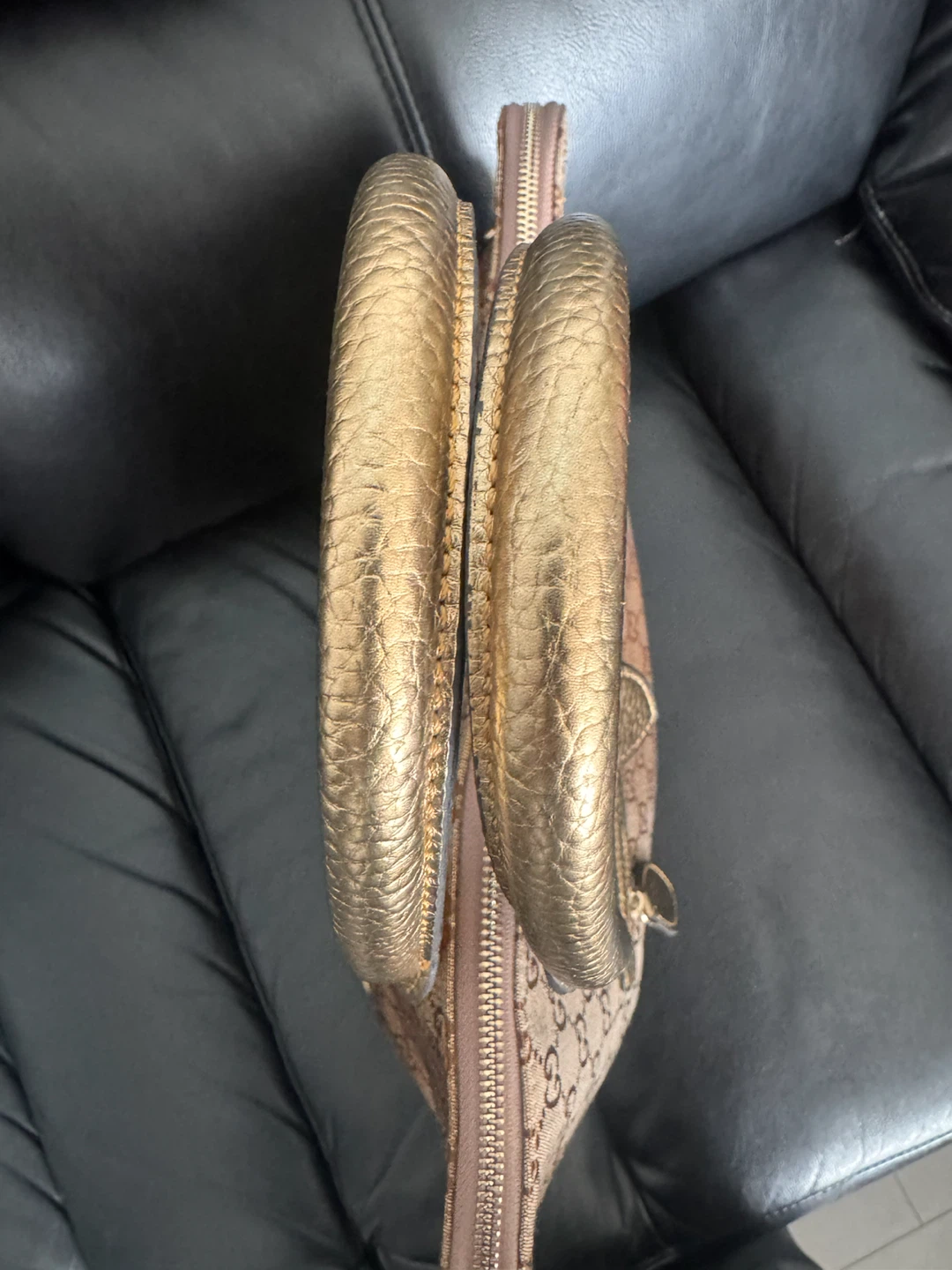 Gucci GG Canvas Tote Bag - photo 3