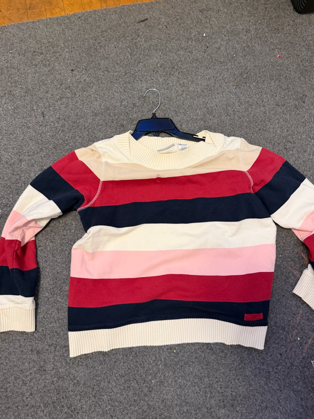 Liz Claiborne Striped Sweatshirt - photo 5