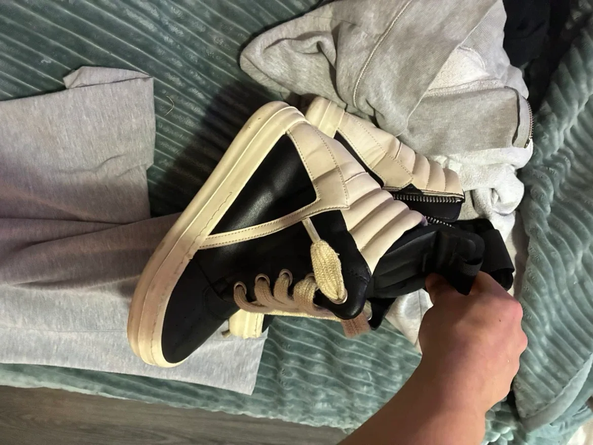 Rick ownes size 8.5-9 - photo 2