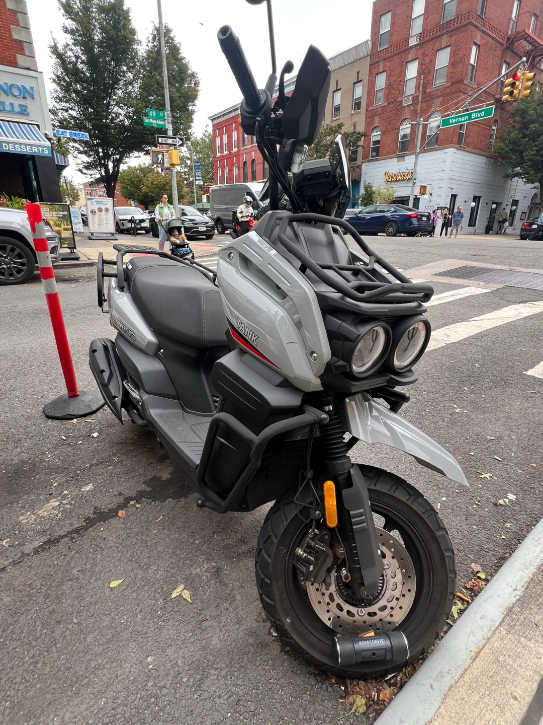 Fly Wing Tank Scooter - photo 2