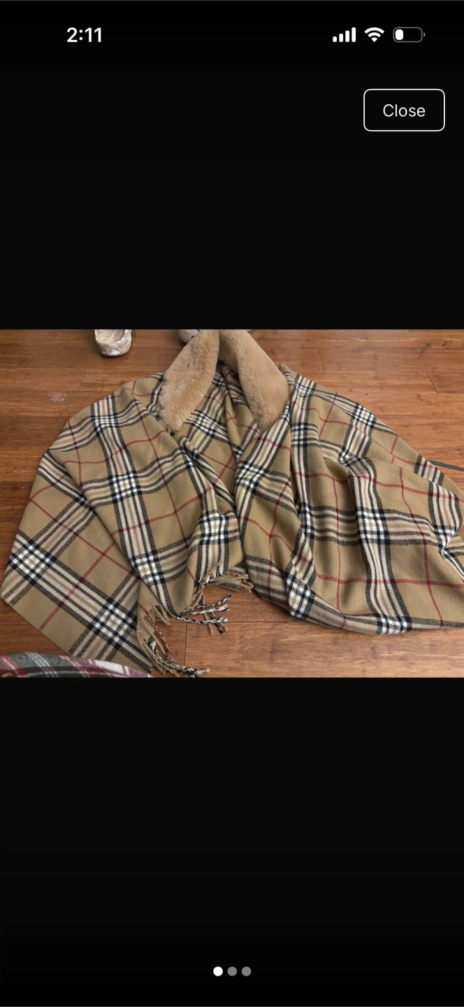 V. Fraas Plaid Faux Fur Trim Shawl
