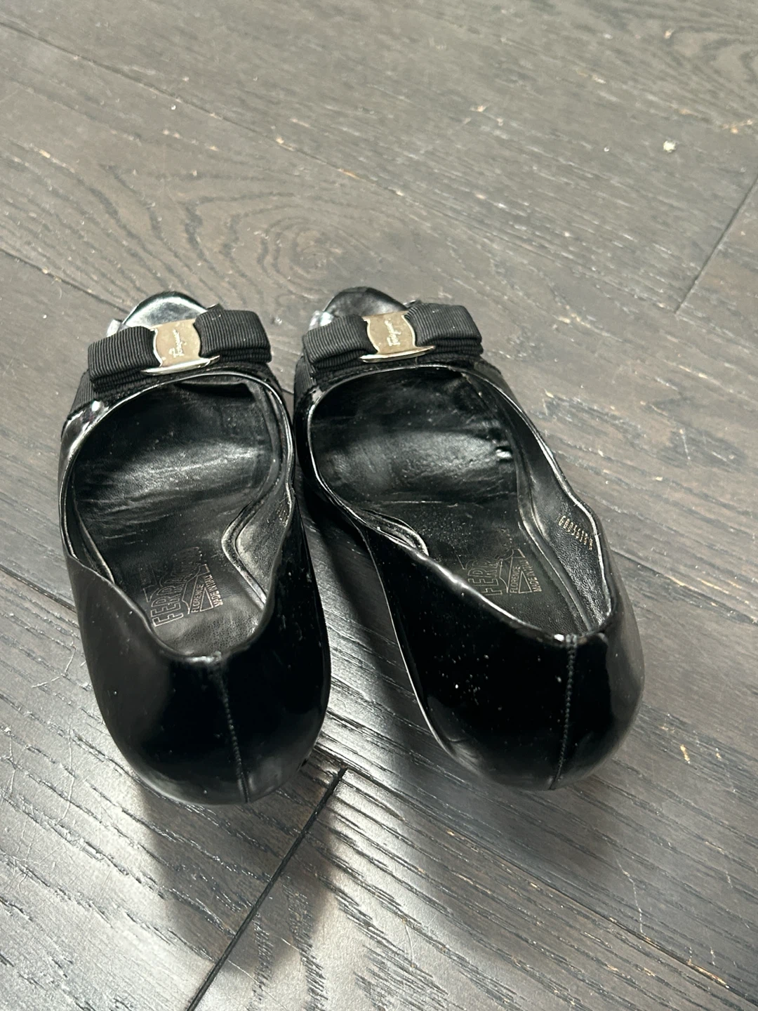 Salvatore Ferragamo Black Patent Heels - photo 3