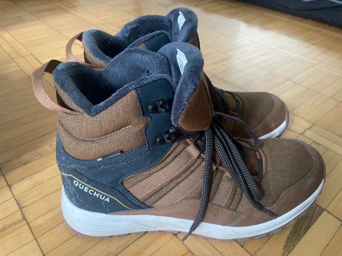 Quechua winter boots like new