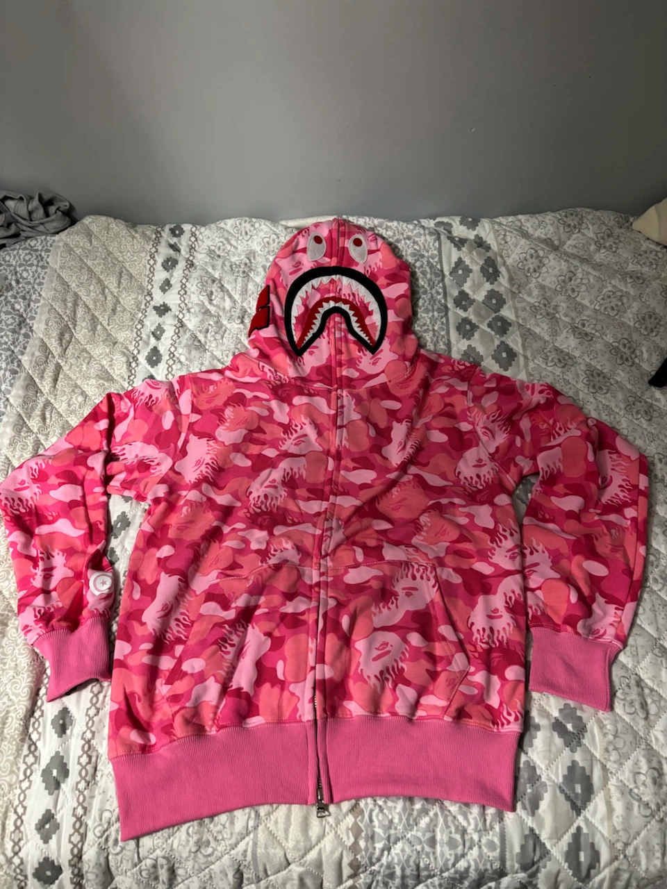 BAPE Pink Camo Shark Full Zip Hoodie SZ M - photo 2