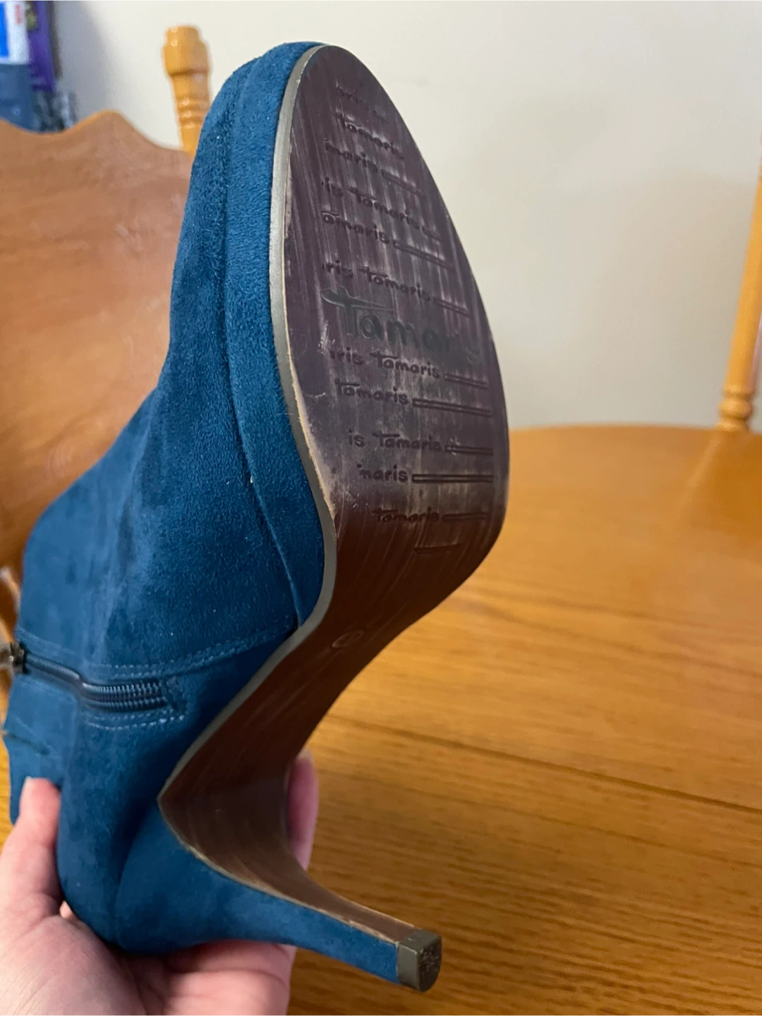 Tamaris Teal-Blue Suede Ankle Boots - photo 4