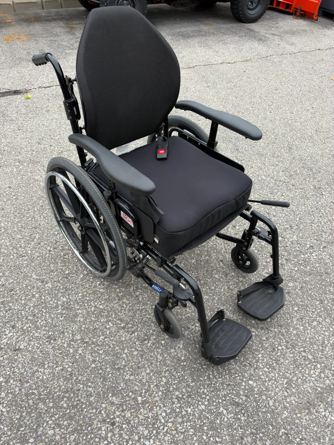 WHEELCHAIR 18” - photo 2