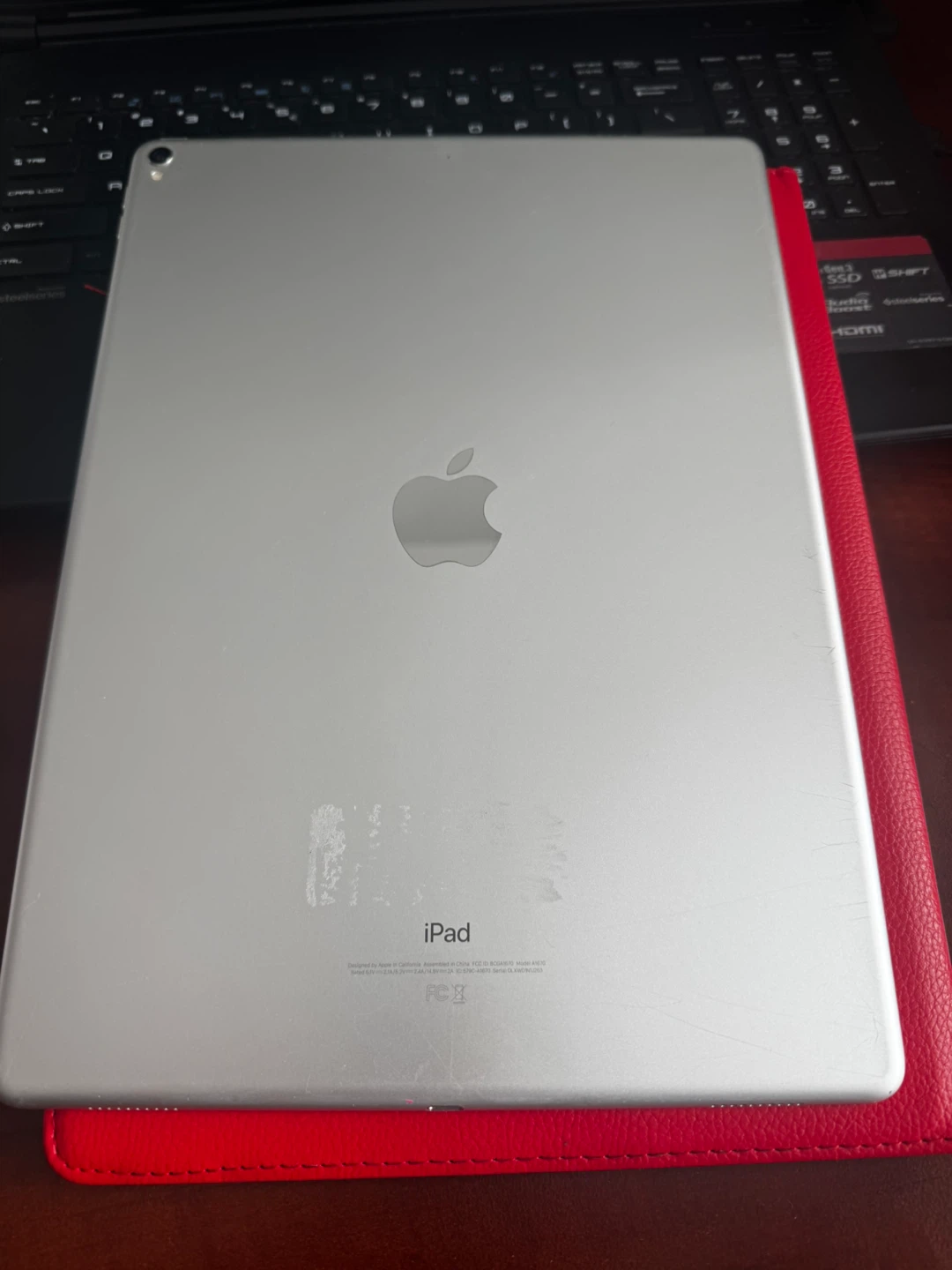 Apple iPad Pro 12.9-inch (2nd Gen) A1670 Silver - photo 2