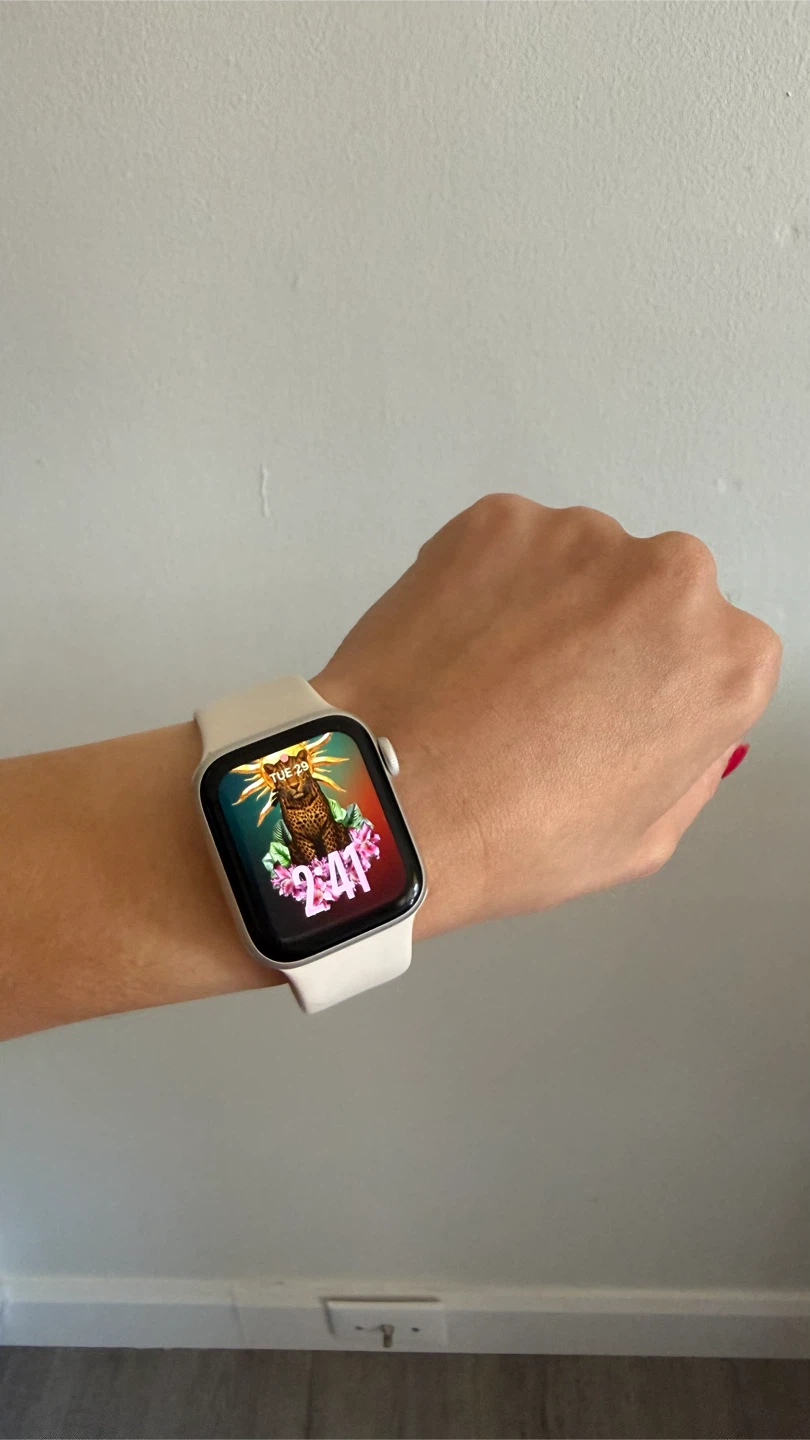 Apple Watch SE Gen 2 40mm Starlight - photo 2
