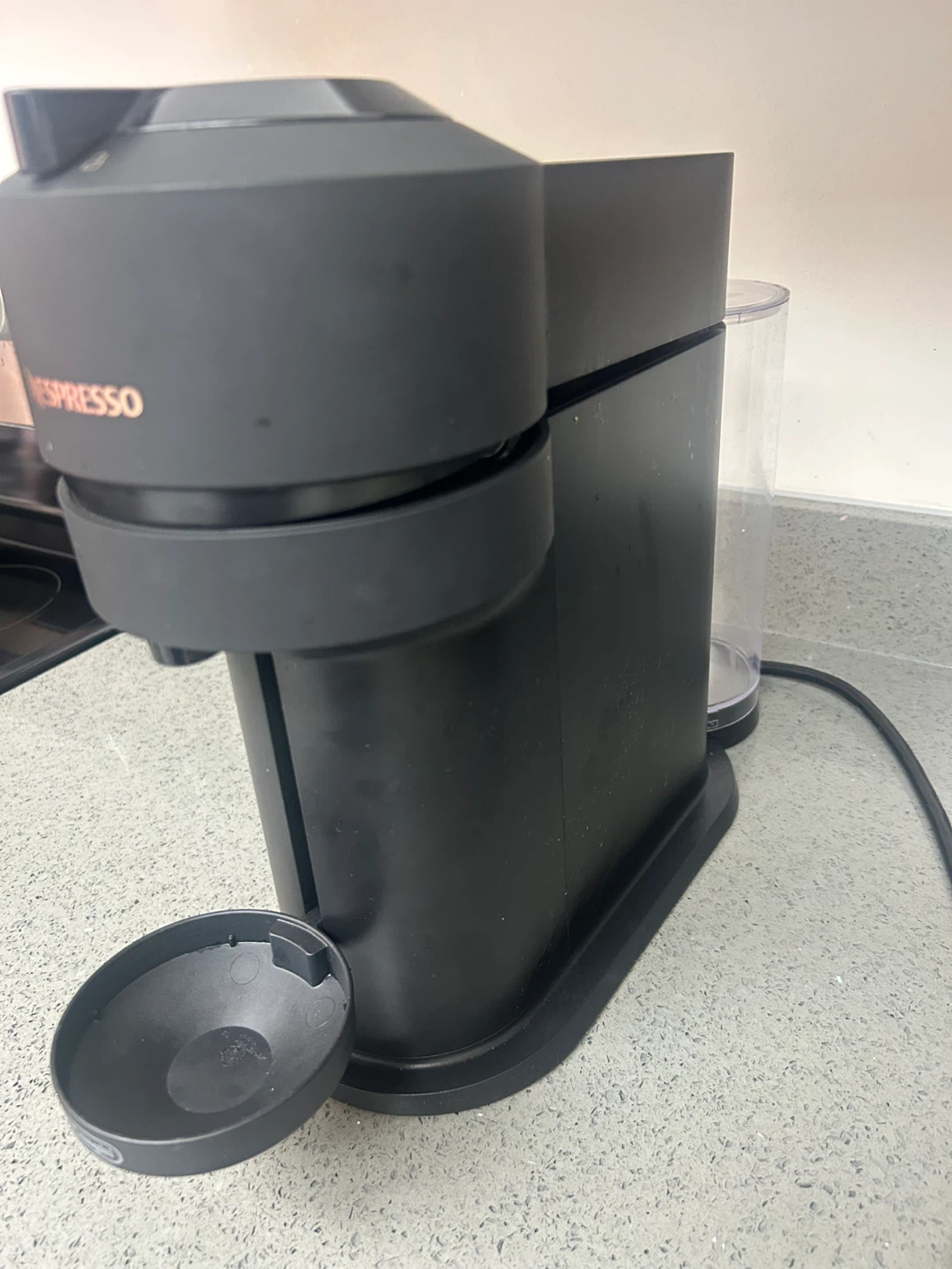 Nespresso Vertuo Next Coffee Machine - photo 2