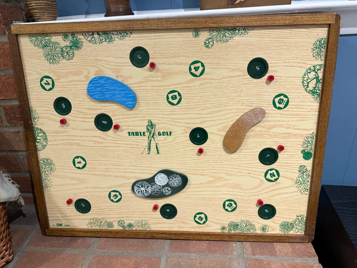 Vintage 1989 Table Golf Board Game