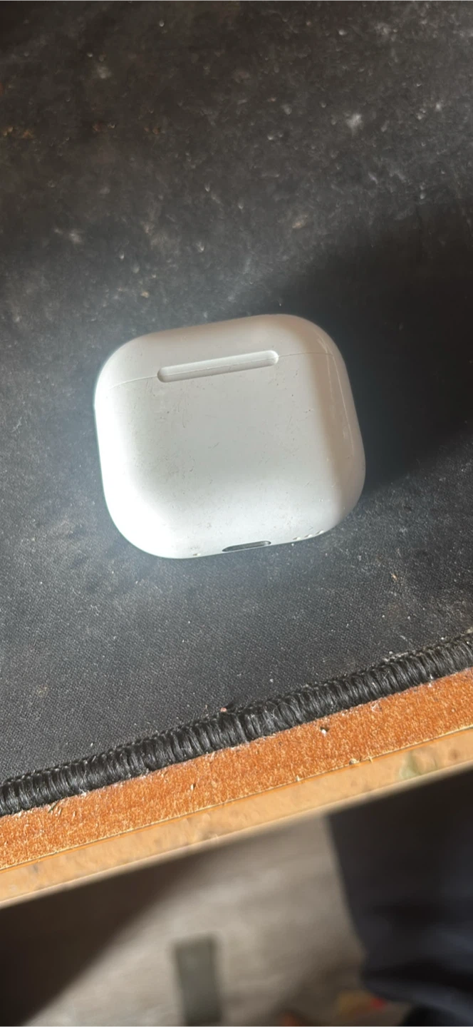 Apple AirPods 4 with noise cancellation