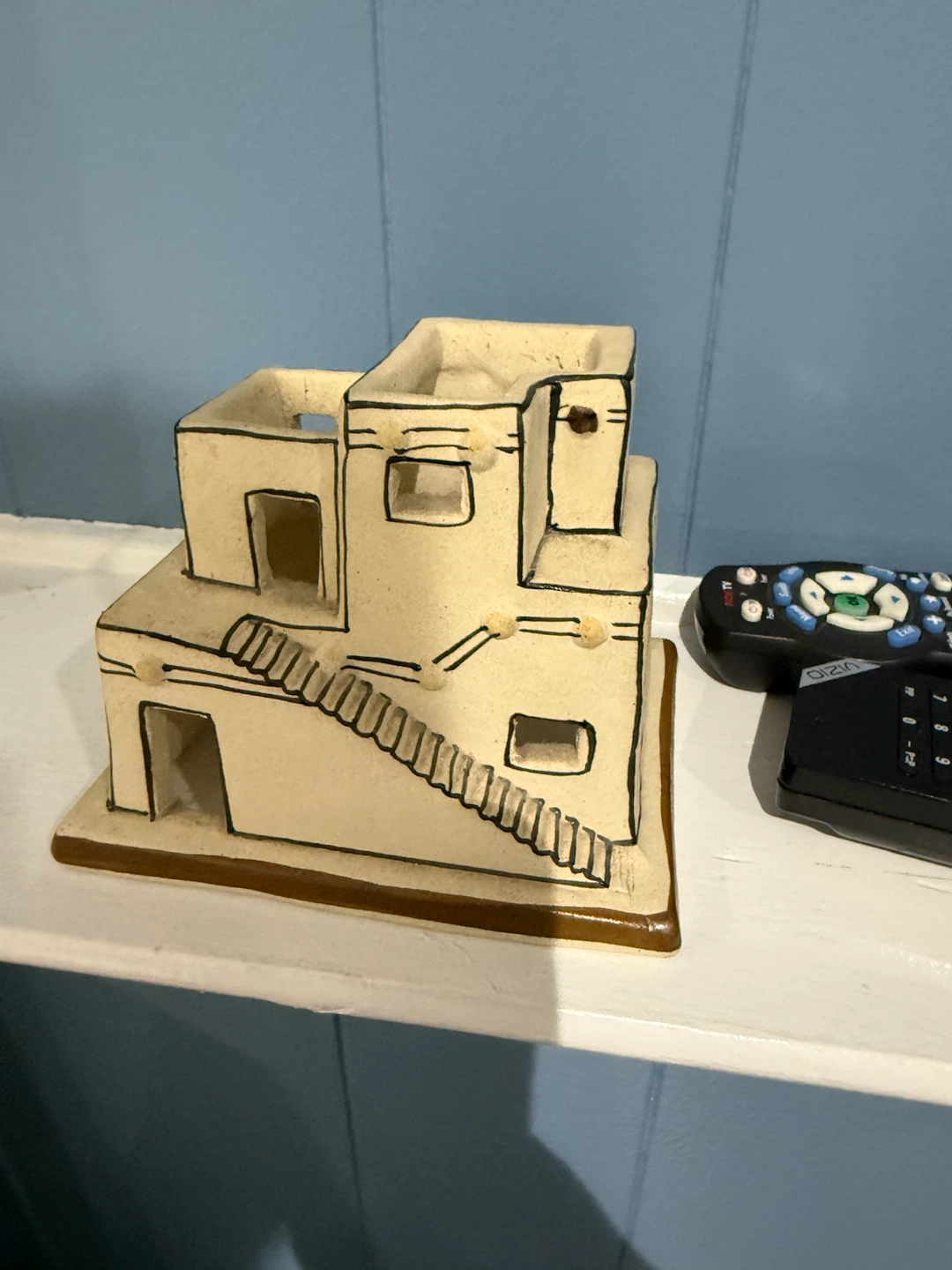 Pueblo Style Ceramic Decorative Home