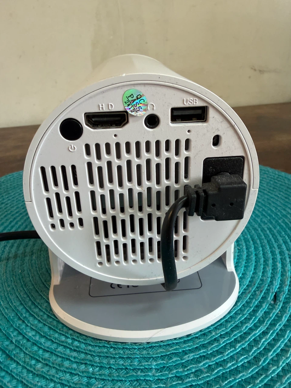 XBJ Portable Mini Projector - photo 4
