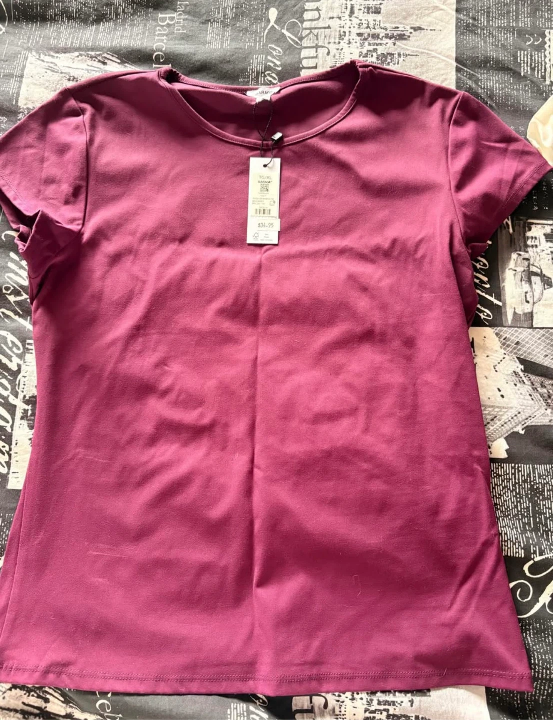 Garage Burgundy T-shirt XL