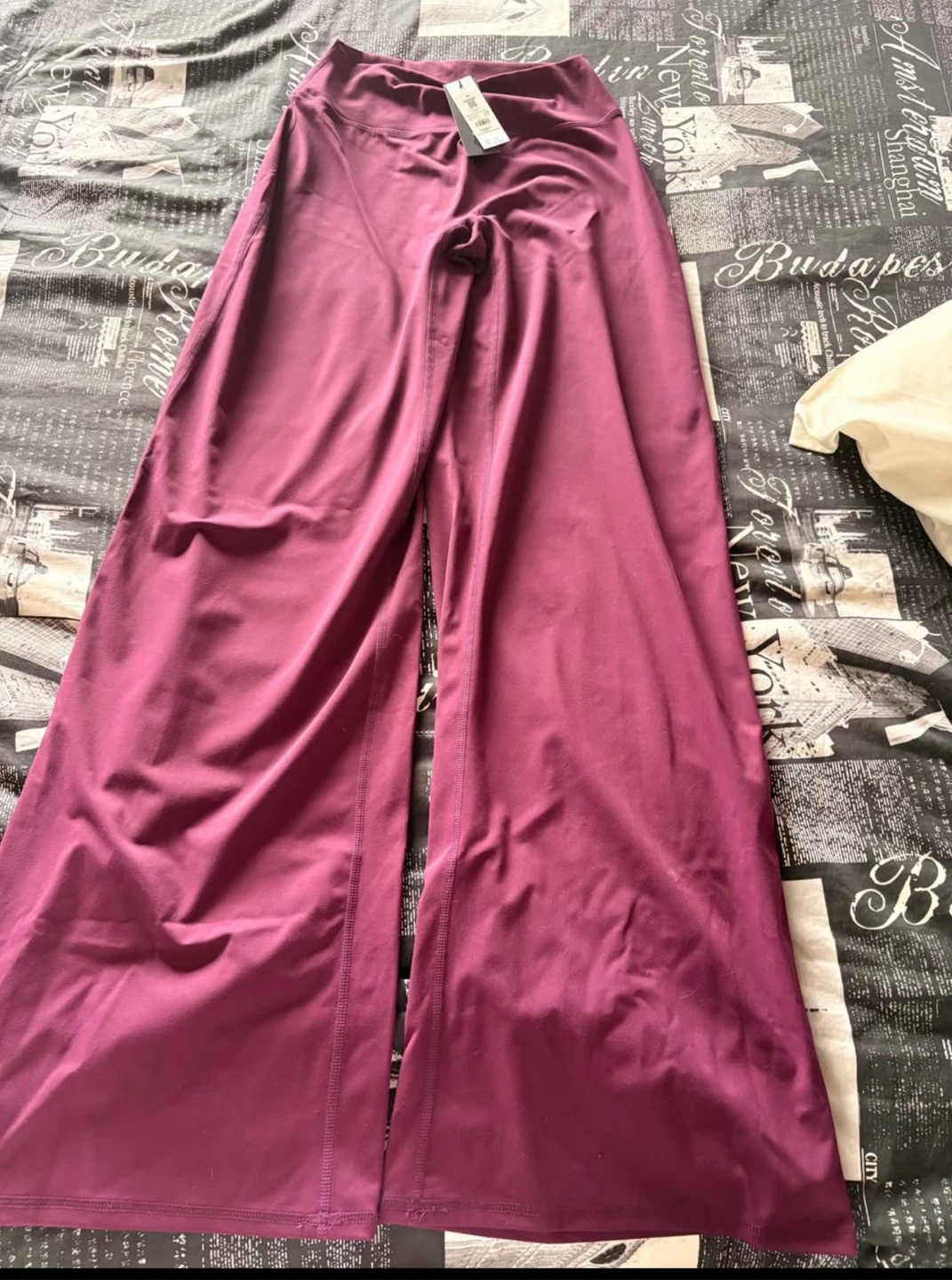Garage Perfect Peach Active Pants - Wild Berry, Medium - photo 2