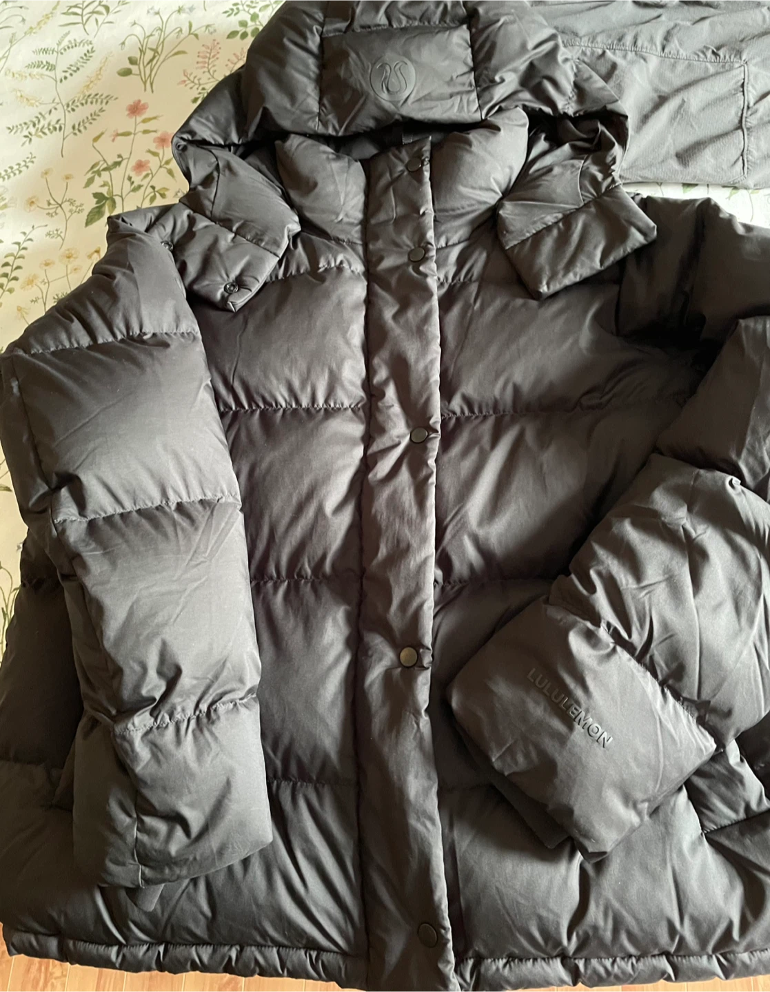 Lululemon Black Puffer Jacket