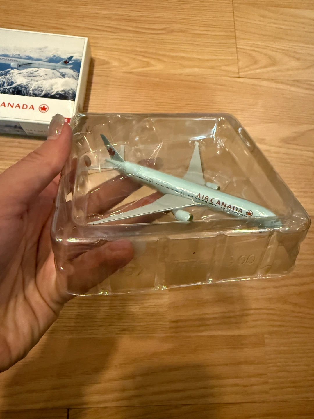 Air Canada Model Plane 1/600  Boeing 777-300ER NEW IN BOX
