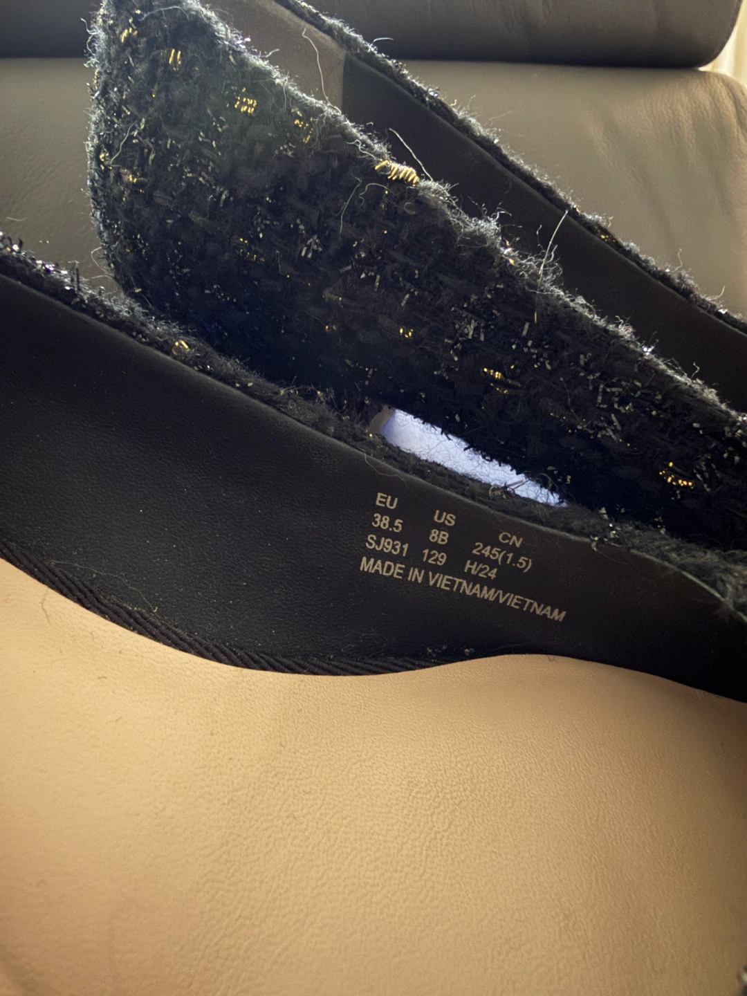 Stuart Weitzman - photo 2