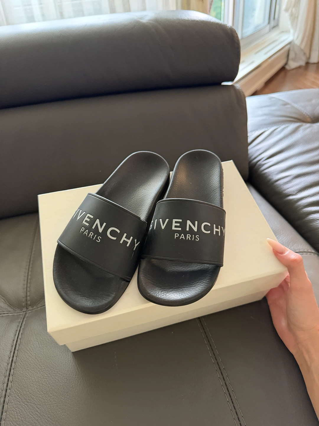 Givenchy Boys Slides