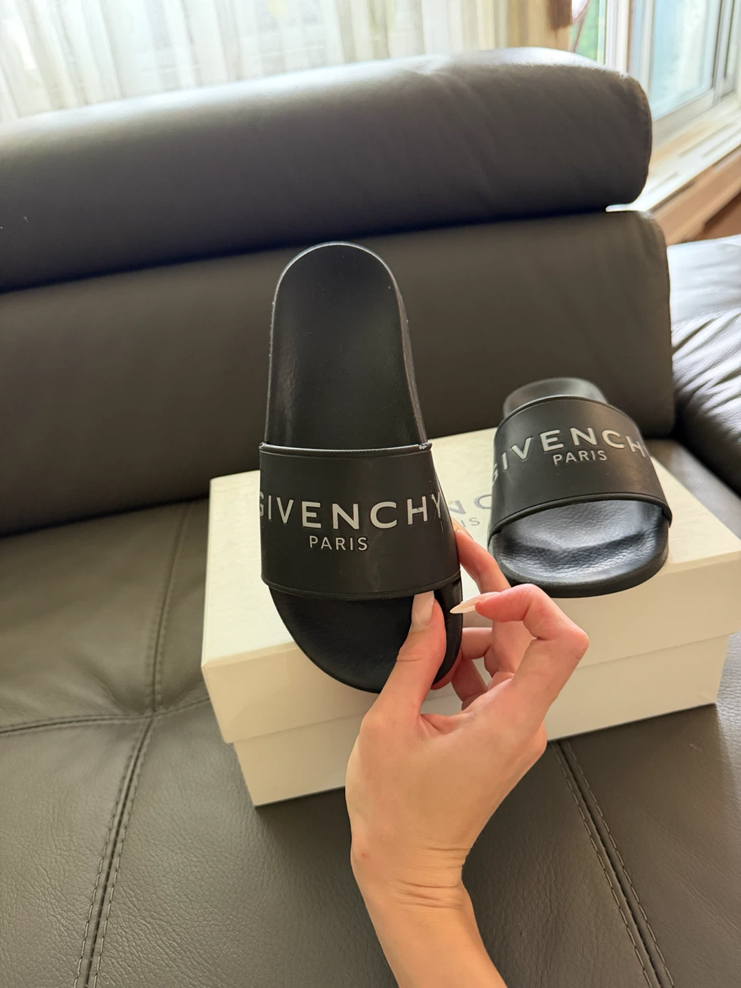 Givenchy Boys Slides - photo 3