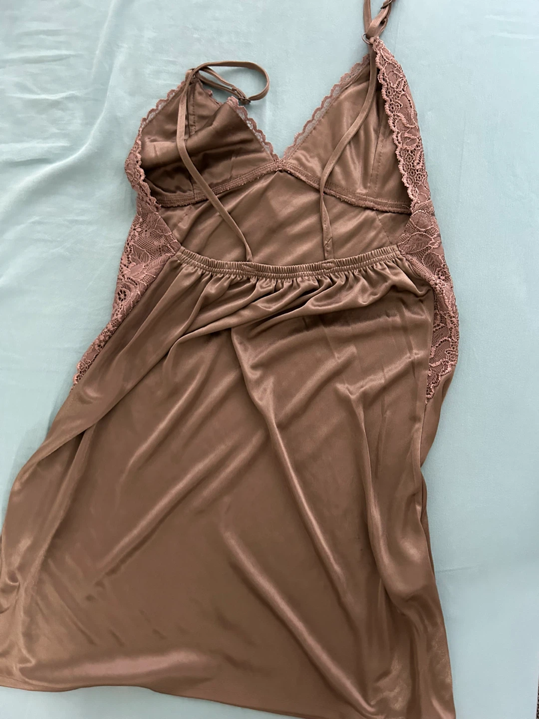 Satin and lace chemise slip - photo 3