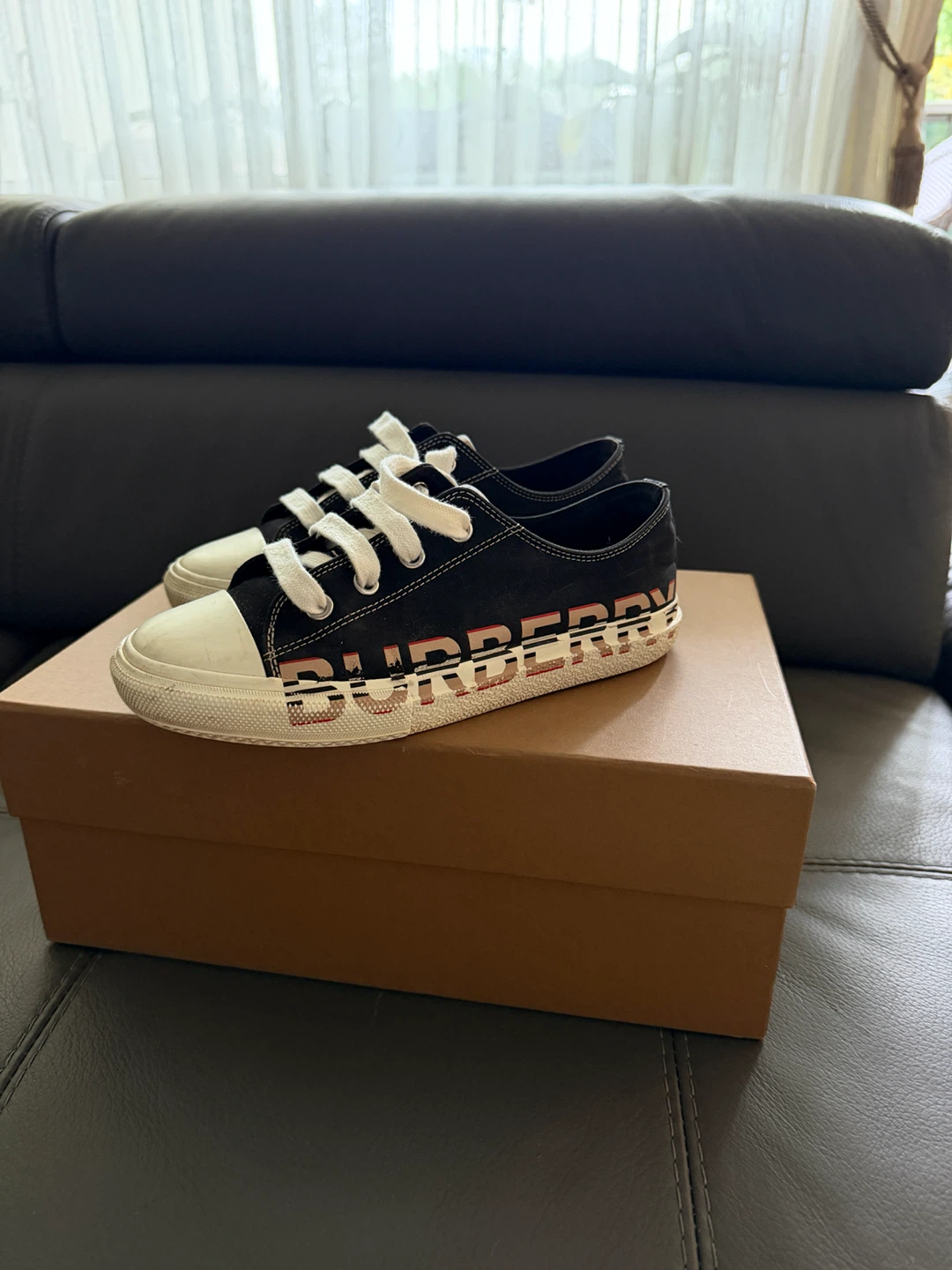 Burberry Sneakers