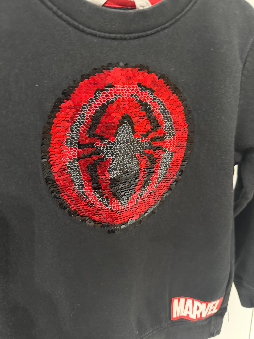 Boys sequins 4/6 Marvel sweater - photo 2