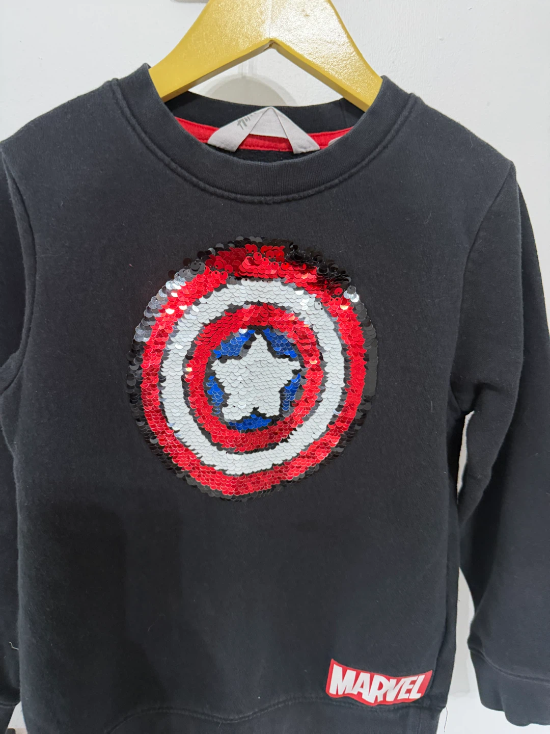 Boys sequins 4/6 Marvel sweater - photo 3